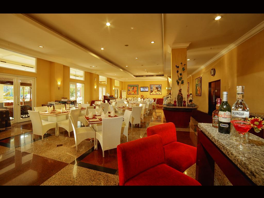 Grand Wahid Hotel Salatiga Exterior photo
