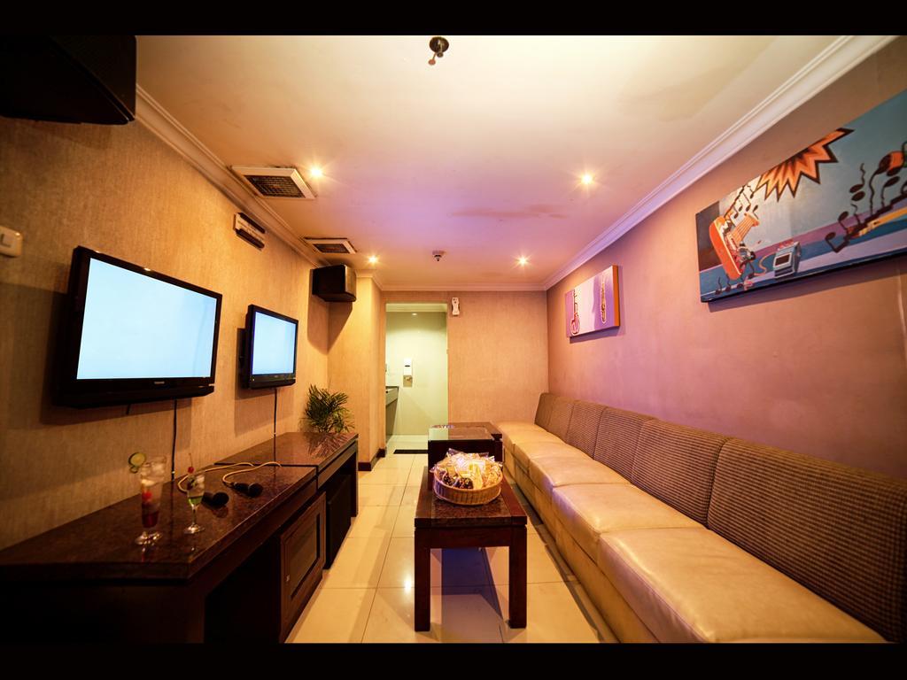 Grand Wahid Hotel Salatiga Exterior photo