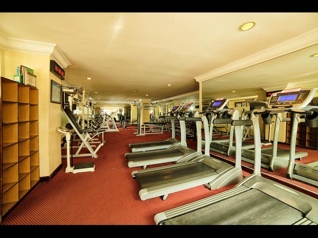 Grand Wahid Hotel Salatiga Exterior photo